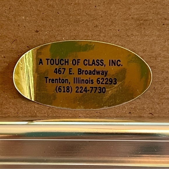 Crewel Embroidery Art Hand Stitched Winter Snow Scene Professionally Framed EUC - Picture 11 of 13